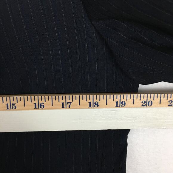 Banana Republic 3 Button Wool BSuit Blazer Size 40S - Picture 5 of 12